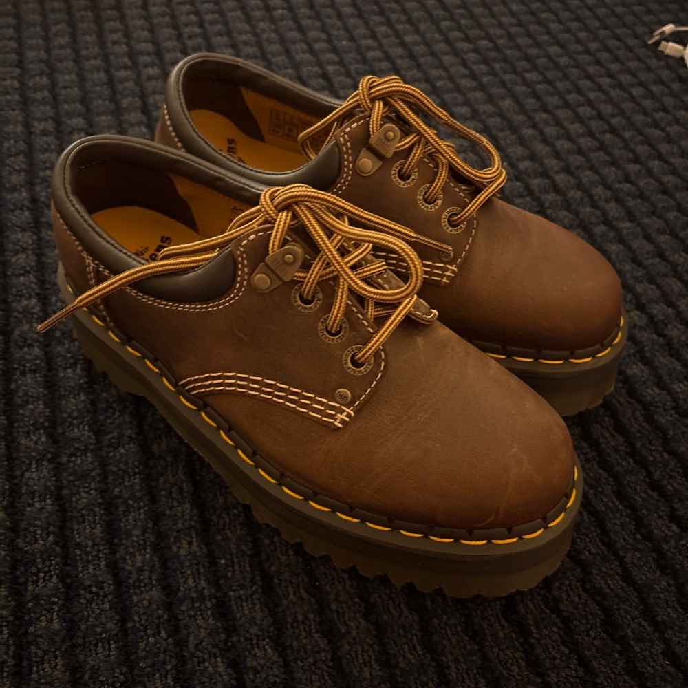 8053 ARC CRAZY HORSE LEATHER PLATFORM CASUAL DOC MARTEN SHOES - Picture 4 of 5